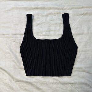Aritzia Babaton sculpt knit tank top